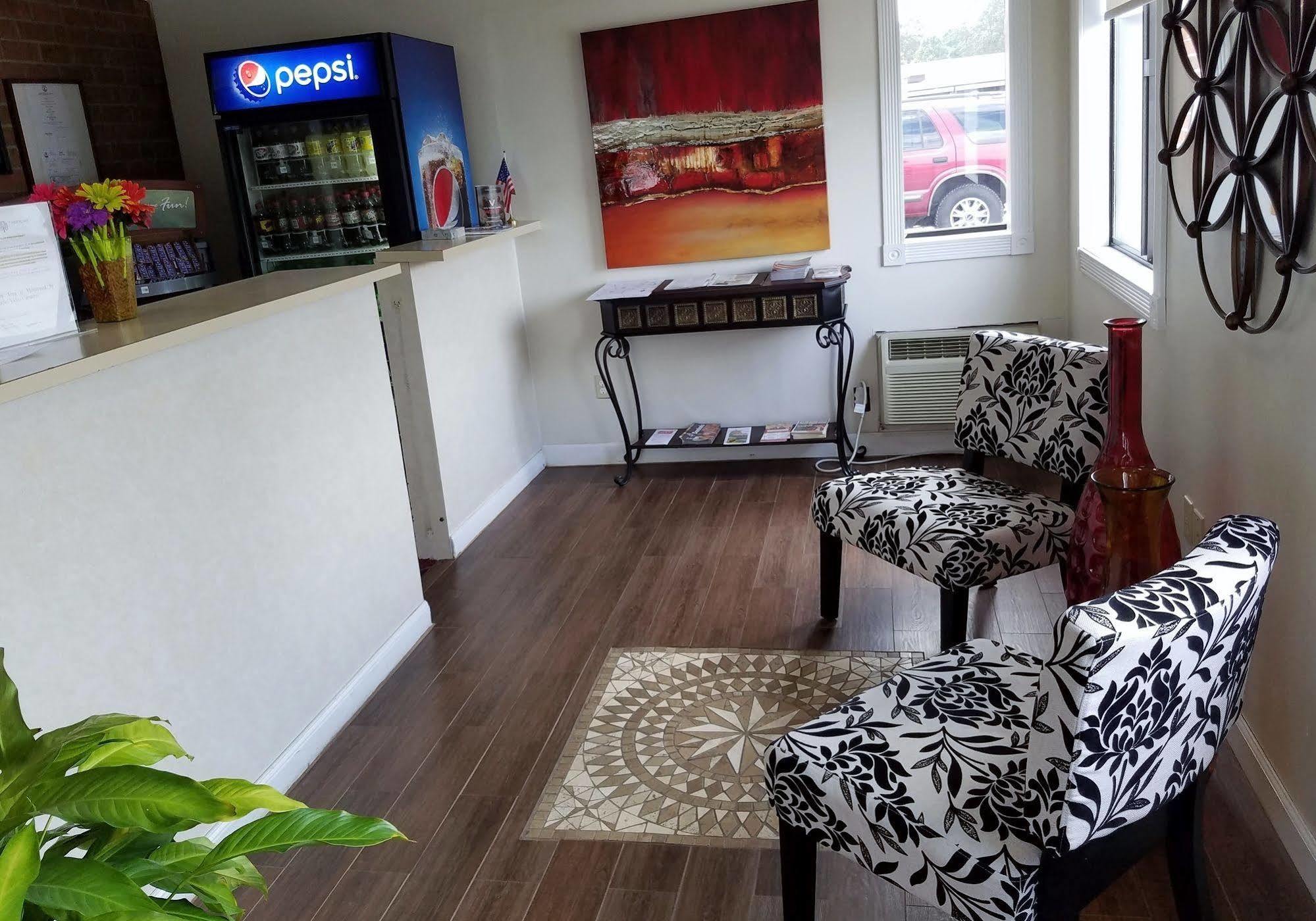 Timberlake Motel Lynchburg Extérieur photo